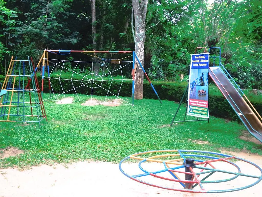 קנדי Oruthota Chalets 4*,