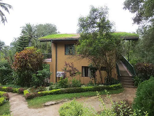 בית הארחה קנדי Oruthota Chalets