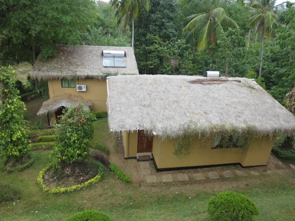 Oruthota Chalets Kandy 4*,