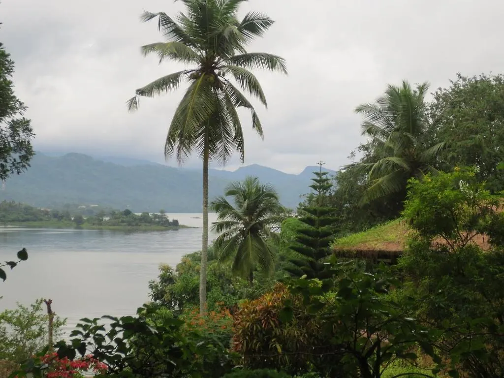 Oruthota Chalets Kandy
